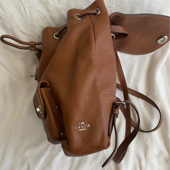 Pebbled leather, large,Coach turnlock Rucksack backpack in saddle brown. - Picture 5 of 9
